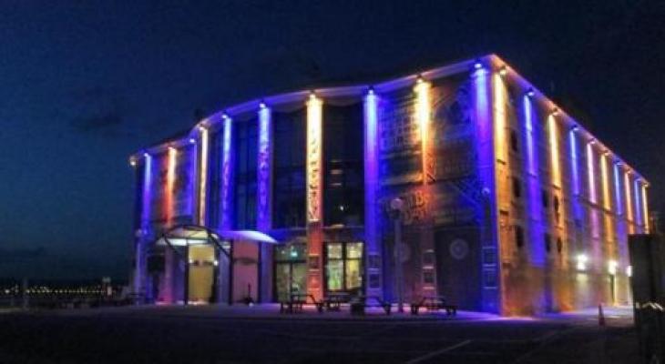 NCI Portland Bill light up Weymouth Pavillian for NCI 25th Anniversary