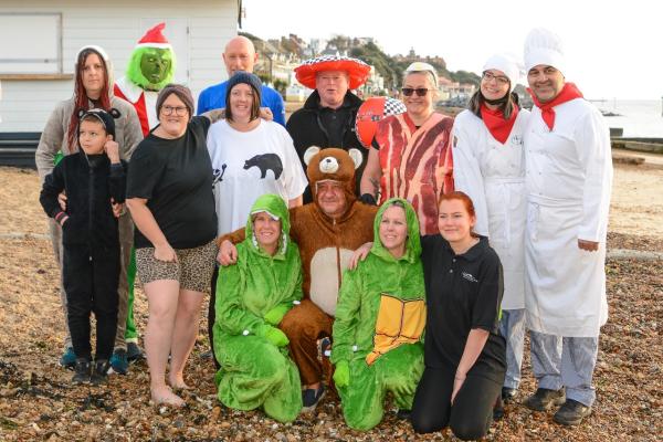 Twins take a winter dip in the sea to raise funds for NCI Felixstowe