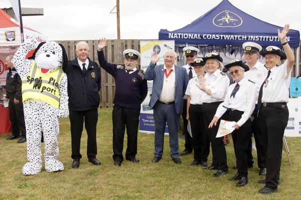 "Spot", NCI Chair Stephen Hand, SM Bryan Young,  Cllr David Shields, and the NCI “Crew